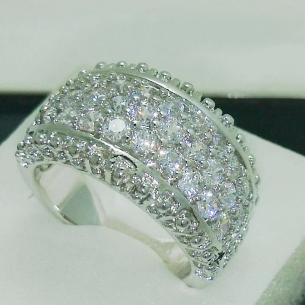 🍁925 Silver Plated Luxury Fashionable CZ Wedding Ring, MARR9464